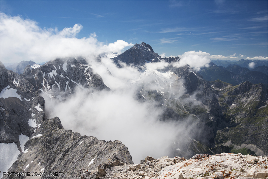 Grań Jubileuszowa Jubiläumsgrat Zugspitze widziane z Alpspitze Alpy Bawarskie