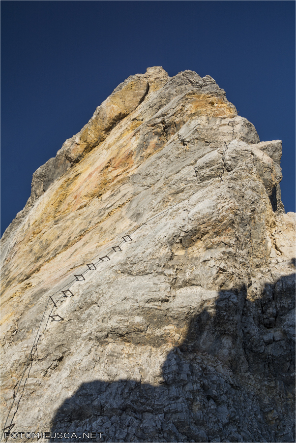 widok na Villkarspitze Jubiläumsgrat Grań Jubileuszowa z Alpspitze na Zugspitze Alpy Bawarskie
