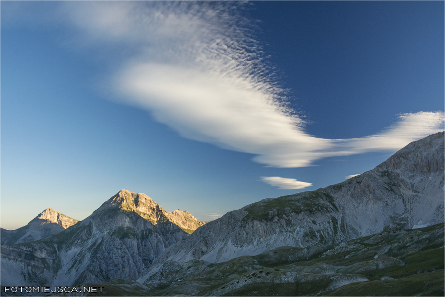 Monte Corvo Pizzo d'Intermesoli Gran Sasso Apeniny